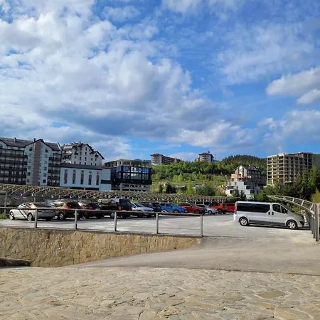 Zaporizʹka Sich Otel