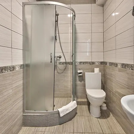 Zaporizʹka Sich Otel