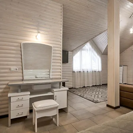 Zaporizʹka Sich Hotel Bukovel