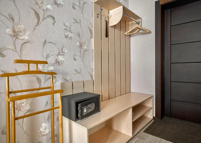 Zaporizʹka Sich Hotel *