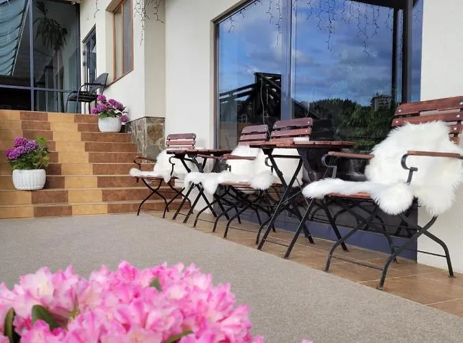 Zaporizʹka Sich Hotel *